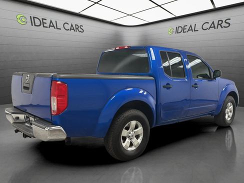 Used 2012 Nissan Frontier SV AWD/4WD image 5