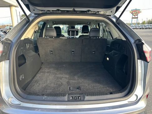Used 2024 Ford Edge SEL image 24