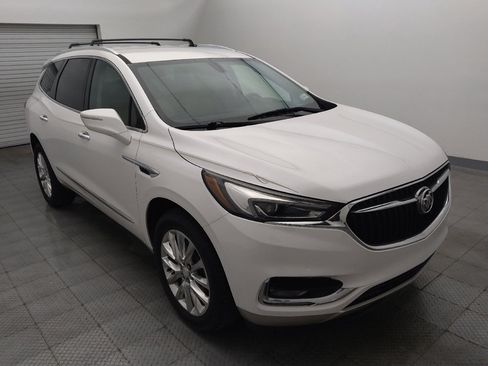Used 2019 Buick Enclave Essence FWD image 13