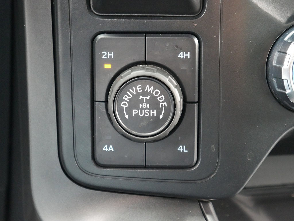 Used 2024 Ford F150 Lariat w/ Equipment Group 502A High AWD/4WD image 41