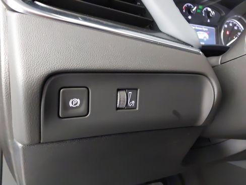 Used 2024 Buick Enclave Essence w/ Experience Buick Package image 24