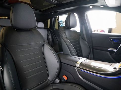 New 2026 Mercedes-Benz GLC 300 4MATIC image 11