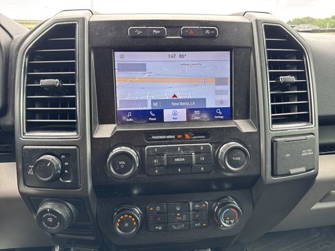 Used 2019 Ford F150 XLT w/ Equipment Group 302A Luxury AWD/4WD image 30