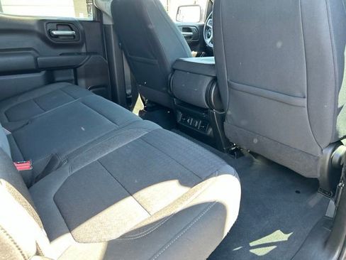 Used 2021 Chevrolet Silverado 1500 LT AWD/4WD image 13