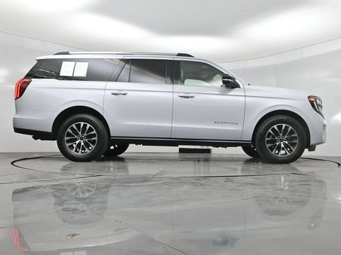 Used 2025 Ford Expedition Max Platinum AWD/4WD image 56