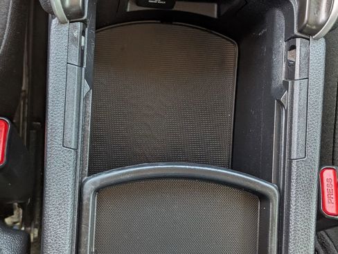 Used 2019 Honda Accord LX image 29