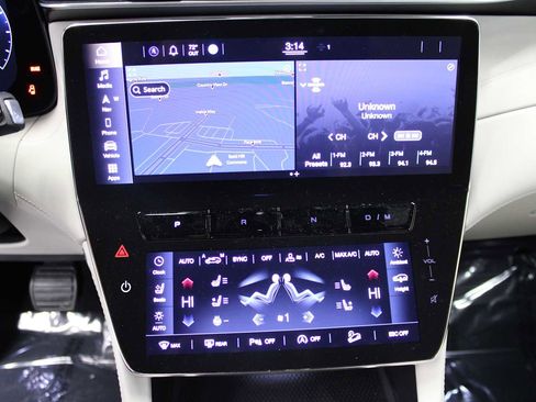 Used 2023 Maserati Grecale Modena image 28