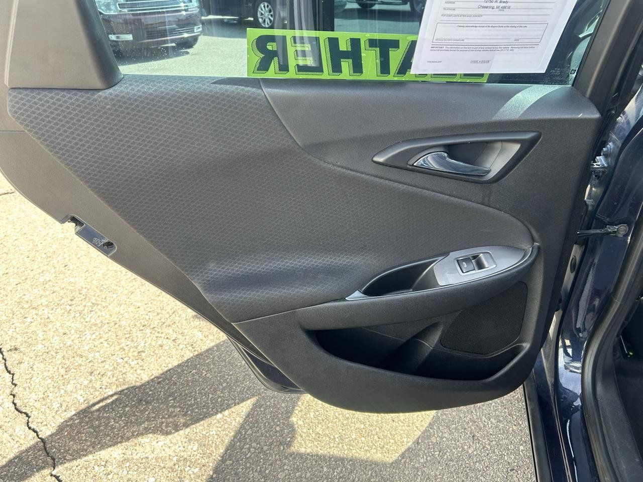 Used 2016 Chevrolet Malibu LT FWD image 13
