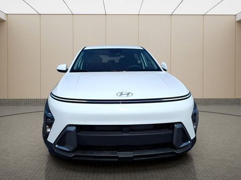 New 2026 Hyundai Kona SE AWD/4WD image 4
