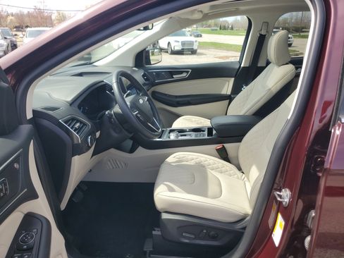 Used 2023 Ford Edge Titanium w/ Equipment Group 301A AWD/4WD image 12