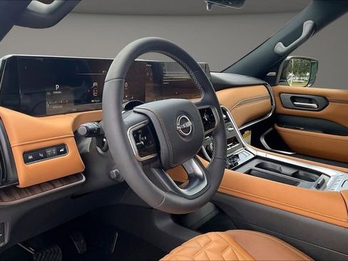 New 2026 Nissan Armada Platinum Reserve w/ Accent Package AWD/4WD image 7