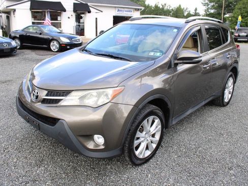 Used 2013 Toyota RAV4 Limited AWD/4WD image 2