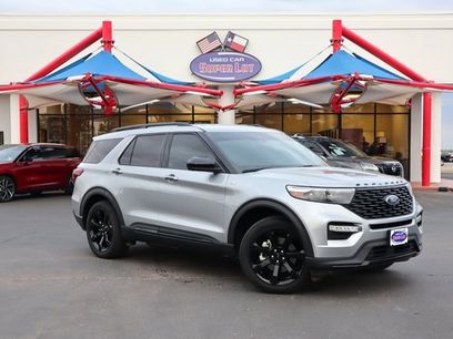 Certified 2023 Ford Explorer ST-Line w/ Class IV Trailer Tow Package