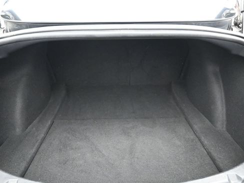 Used 2018 Tesla Model 3 Long Range RWD image 25
