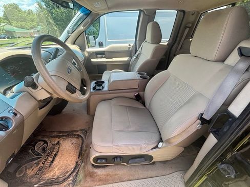 Used 2007 Ford F150 XLT AWD/4WD image 4