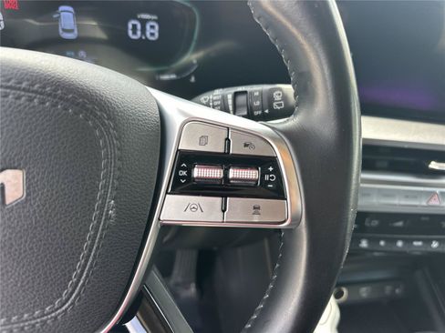 Used 2023 Kia Telluride S AWD/4WD image 11