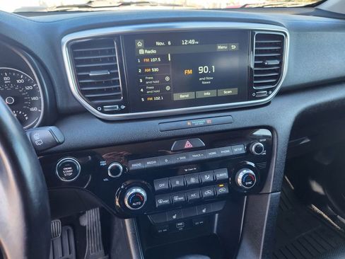 Used 2020 Kia Sportage EX image 26