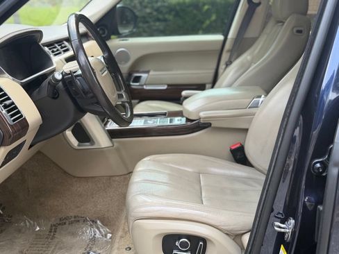 Used 2016 Land Rover Range Rover Supercharged AWD/4WD image 10