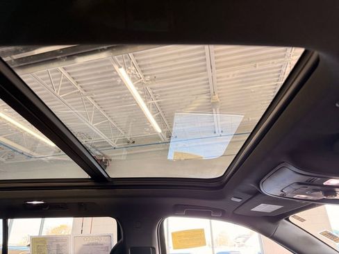 Used 2023 Chevrolet Tahoe RST image 41