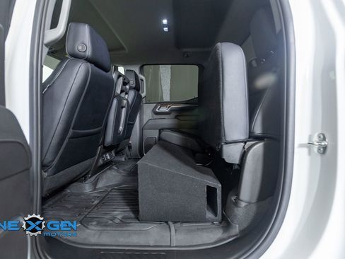 Used 2023 GMC Sierra 1500 SLE AWD/4WD image 27