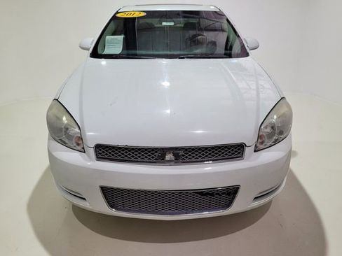 Used 2012 Chevrolet Impala LT w/ LT Sunroof Package image 10