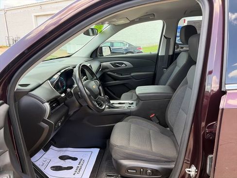 Used 2019 Chevrolet Traverse LT AWD/4WD image 9