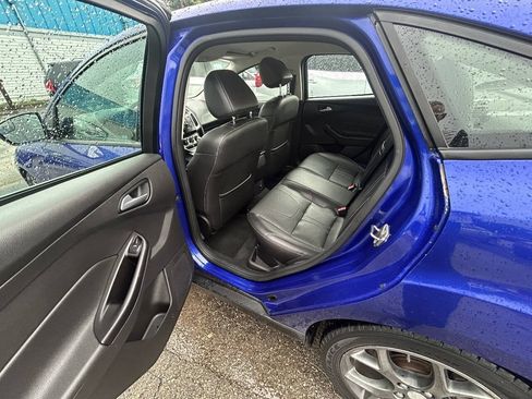 Used 2013 Ford Focus SE FWD image 7