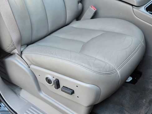 Used 2006 Chevrolet Avalanche Z66 w/ Sun And Sound Package image 87