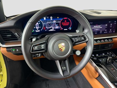 Used 2025 Porsche 911 Carrera RWD image 11