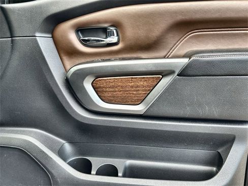 Used 2017 Nissan Titan Platinum Reserve image 22