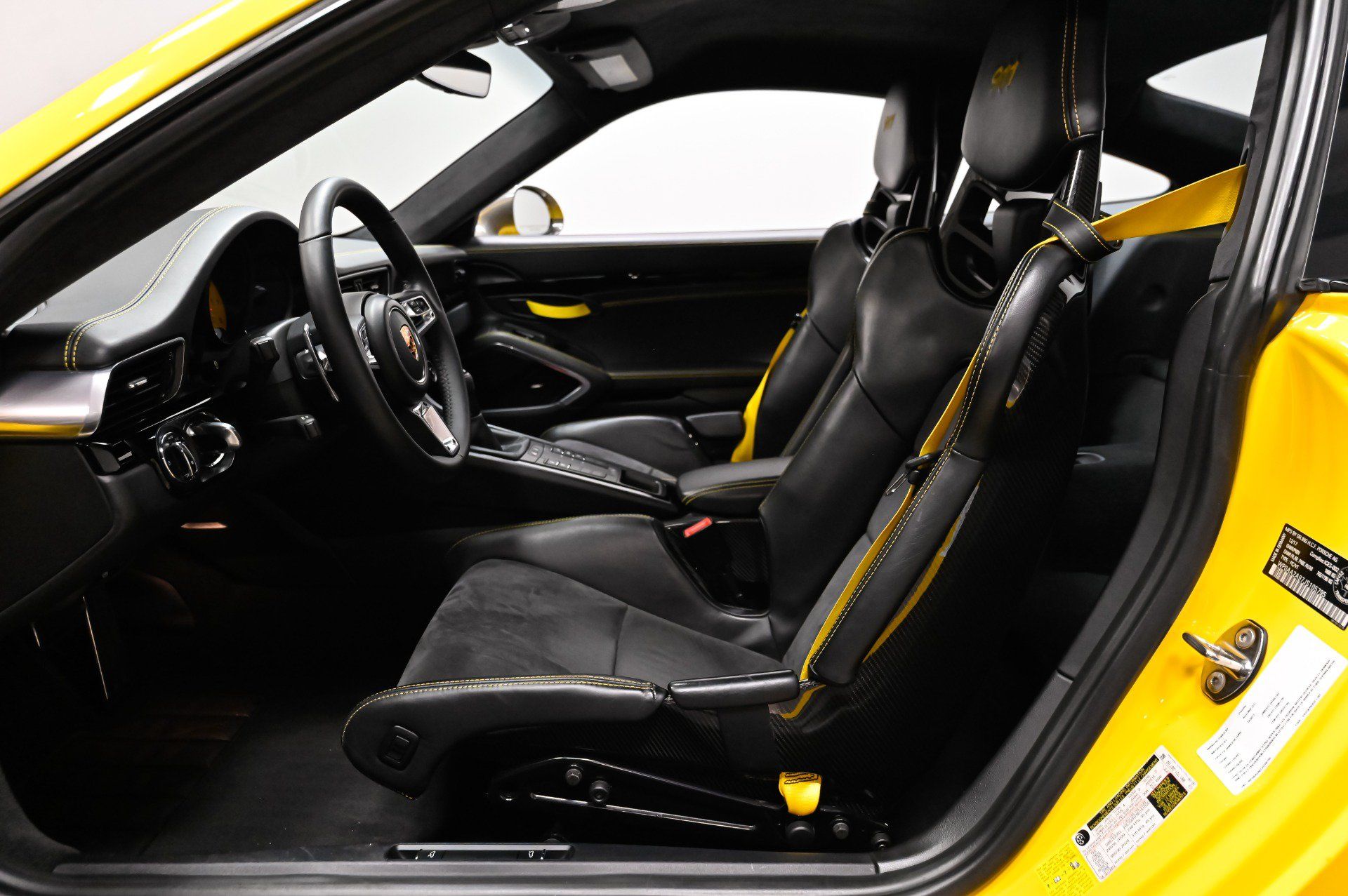 Used 2018 Porsche 911 Carrera T RWD image 5