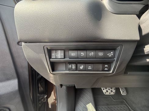 Used 2023 Toyota Sequoia SR5 w/ SR5 Premium Package AWD/4WD image 21