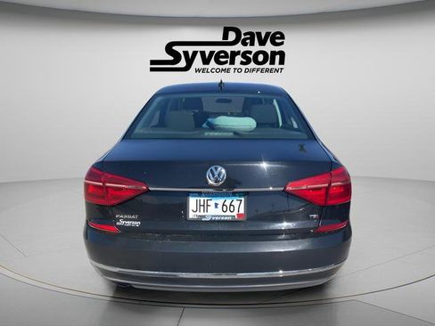 Used 2016 Volkswagen Passat 1.8T S FWD image 5