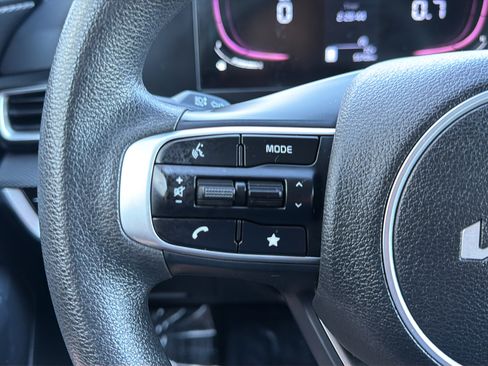 Used 2024 Kia Sportage LX FWD image 19