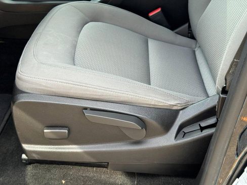 Used 2018 Chevrolet Colorado W/T w/ Custom Special Edition image 21