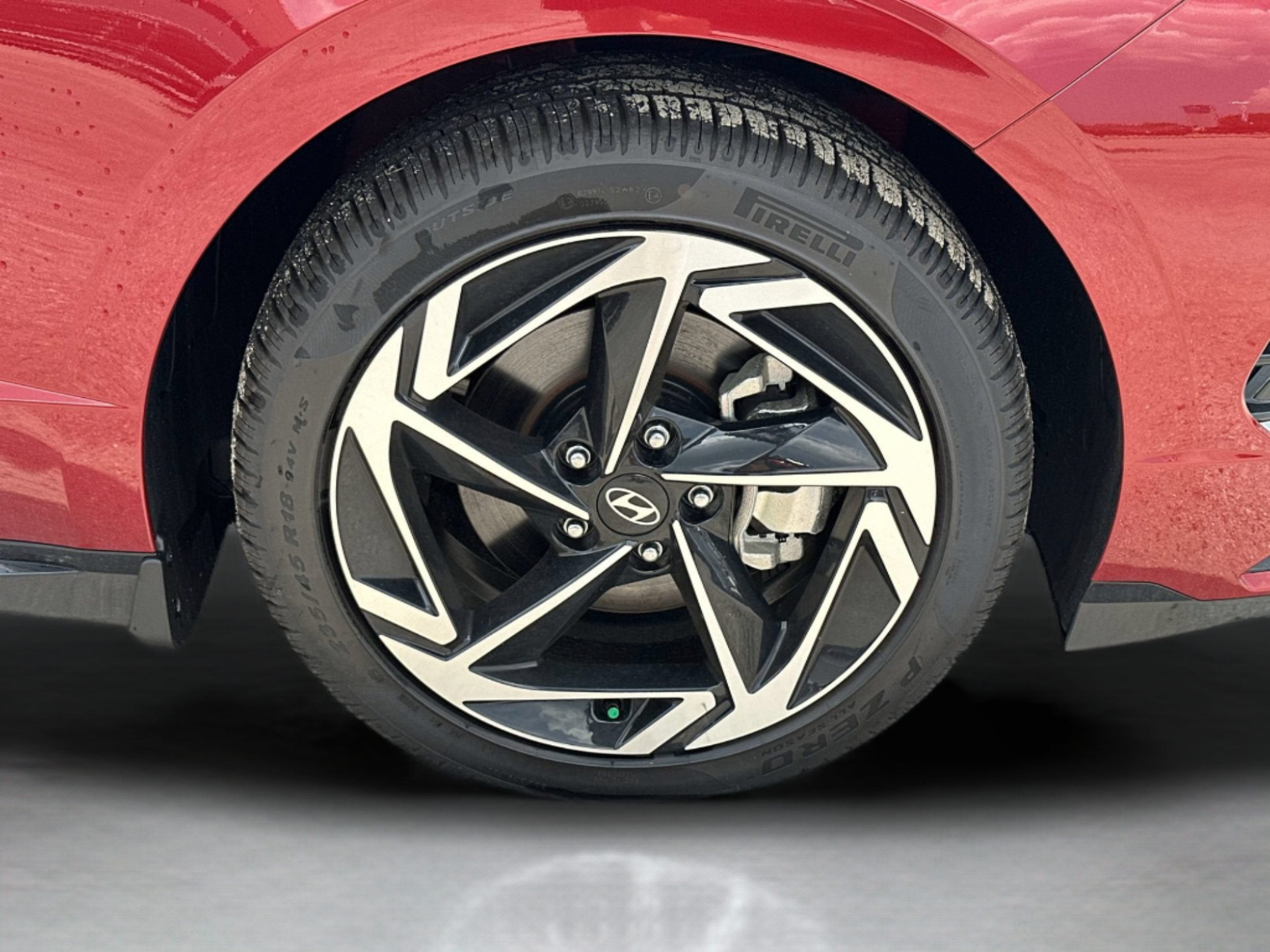 New 2026 Hyundai Sonata SEL FWD image 32
