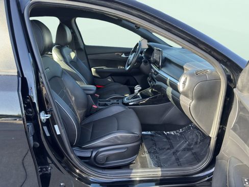 Used 2024 Kia Forte GT-Line image 32