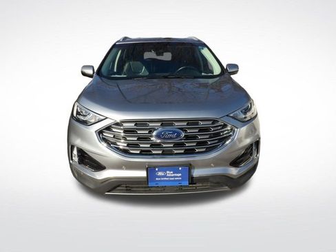 Used 2020 Ford Edge Titanium image 3