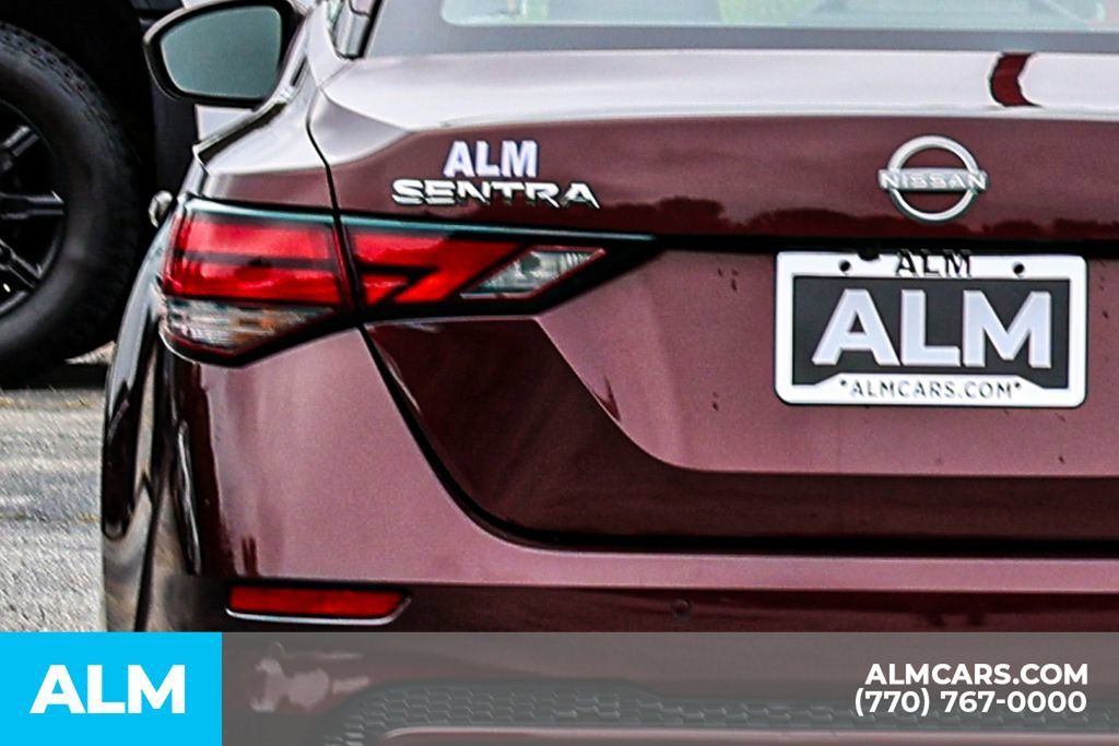 Used 2024 Nissan Sentra SV FWD image 12