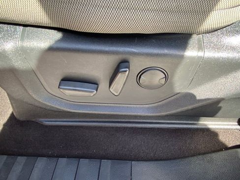 Certified 2019 Ford F150 XLT w/ Equipment Group 302A Luxury image 10