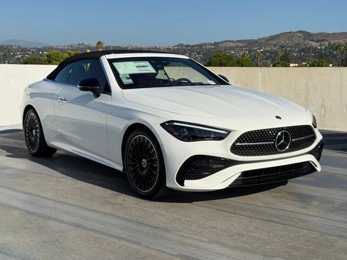New 2026 Mercedes-Benz CLE 300 4MATIC Cabriolet image 7