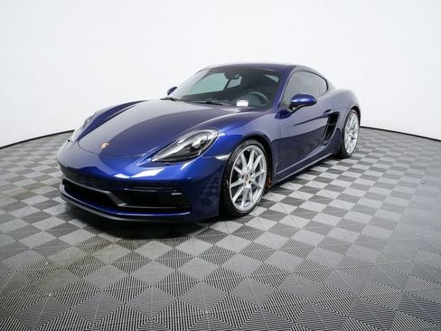 Certified 2025 Porsche 718 Cayman GTS image 1