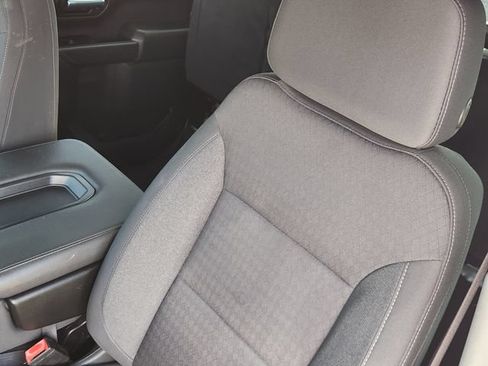 Used 2022 Chevrolet Silverado 1500 Custom RWD image 24