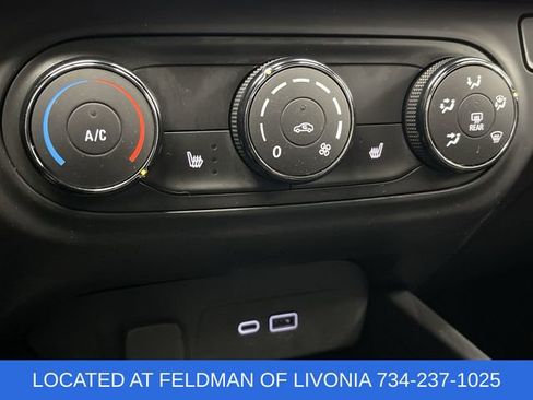 Used 2024 Chevrolet Trax RS w/ Driver Confidence Package image 16