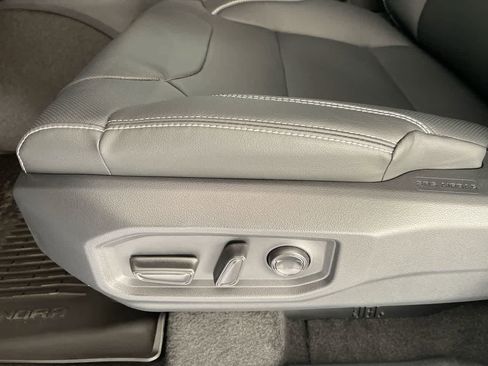 New 2026 Toyota Tundra Limited image 12