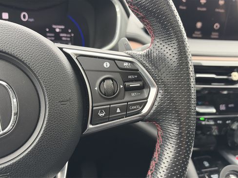 Used 2022 Acura MDX SH-AWD w/ Technology Package image 24