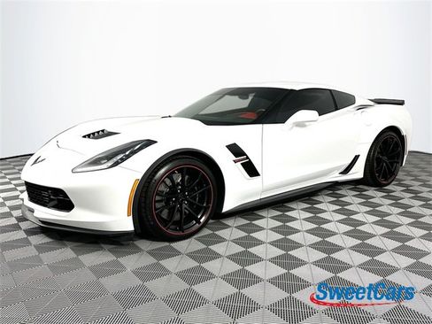 Used 2019 Chevrolet Corvette Grand Sport image 3