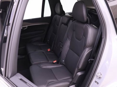 Certified 2025 Volvo XC90 B6 Ultra image 13
