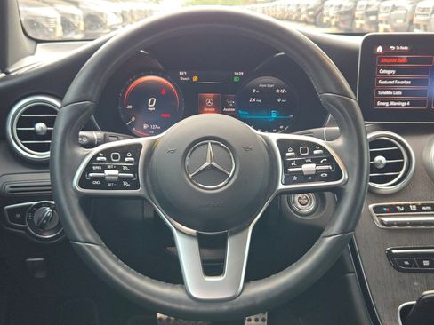 Used 2022 Mercedes-Benz GLC 300 4MATIC image 20