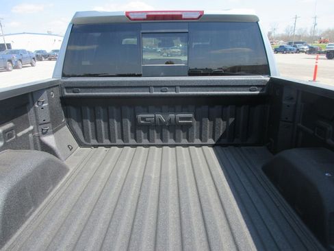 New 2026 GMC Sierra 1500 SLT w/ SLT Premium Plus Package image 7